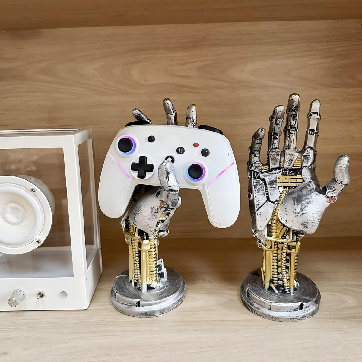 Robot Hand Controller & Headset Stand